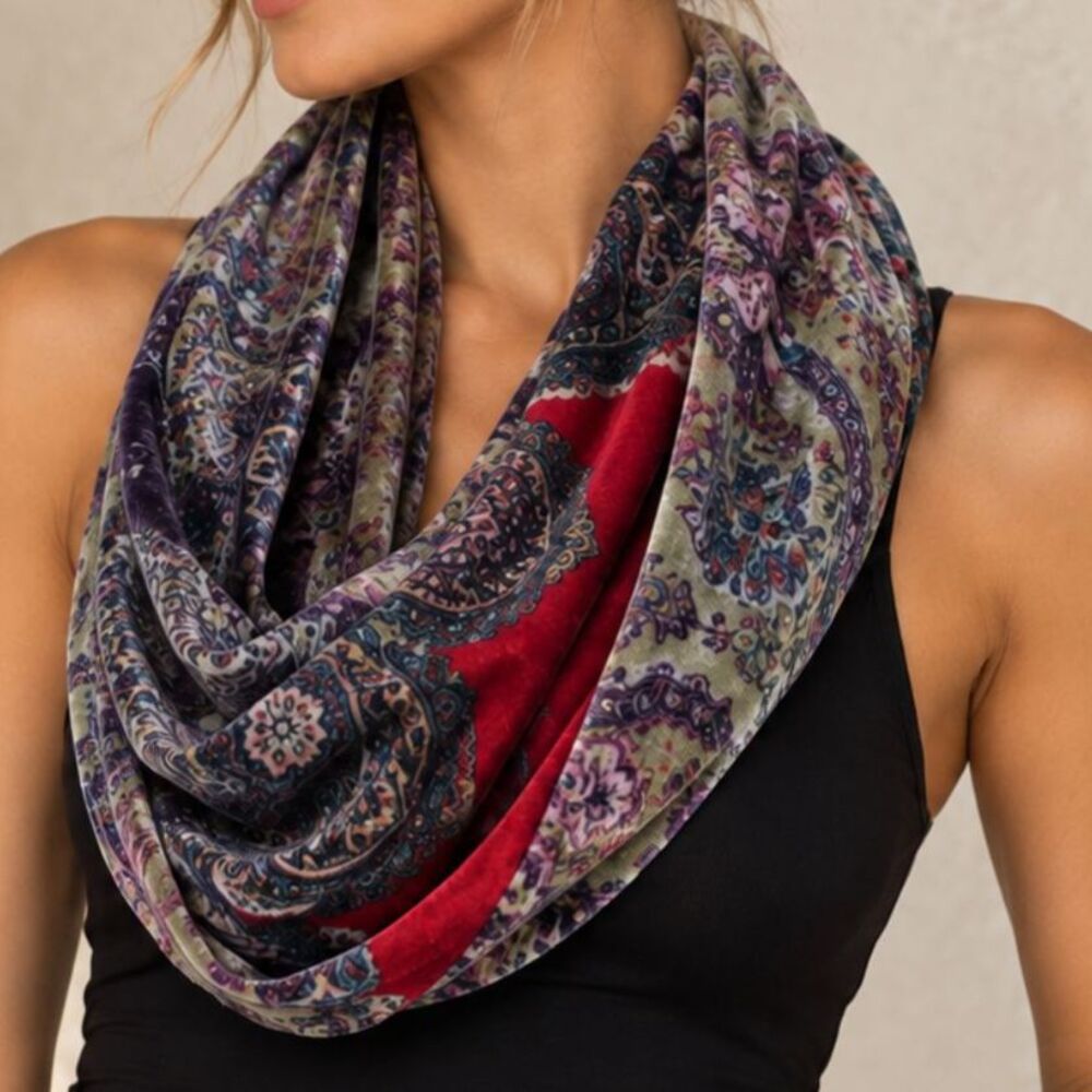 Johnny Was Silk Velvet Infinity Scarf Bohemian Paisley Purple Pink